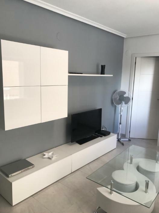 Modern Beach Apartment Torrevieja Esterno foto