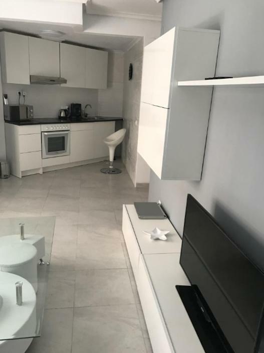 Modern Beach Apartment Torrevieja Esterno foto
